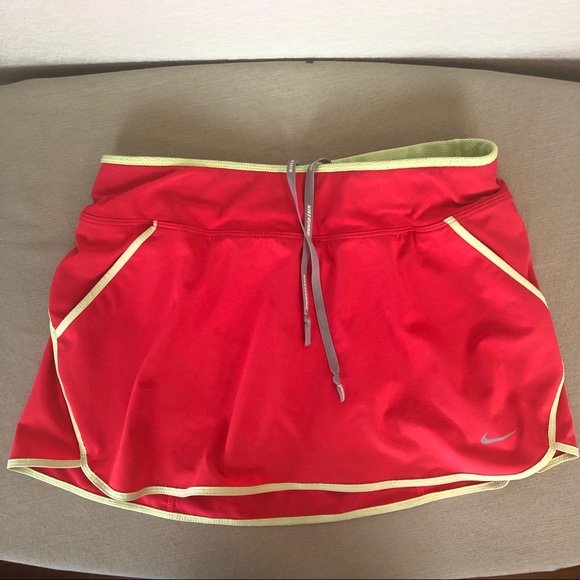 Nike Pants - Nike Running Skort W/Pockets